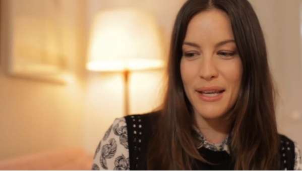 liv tyler meditates video interview tm